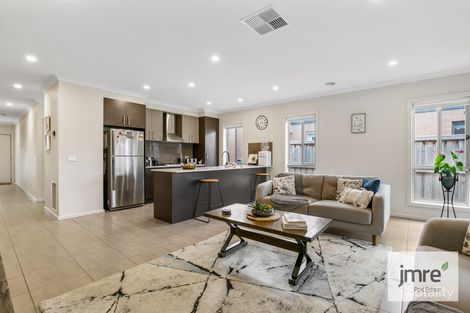 Property photo of 14 Bedford Way Mickleham VIC 3064