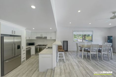 Property photo of 59 Kincumber Crescent Davistown NSW 2251