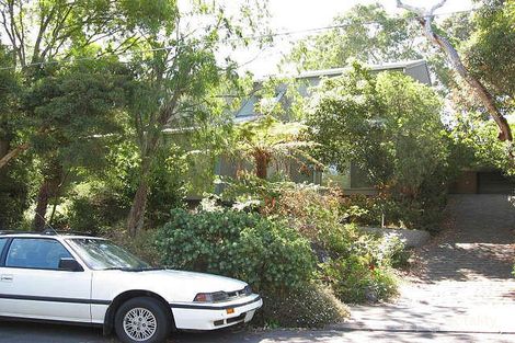 4 The Esplanade, Fairfield, VIC 3078