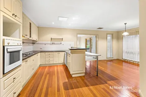 Property photo of 2 Inglis Street Box Hill North VIC 3129