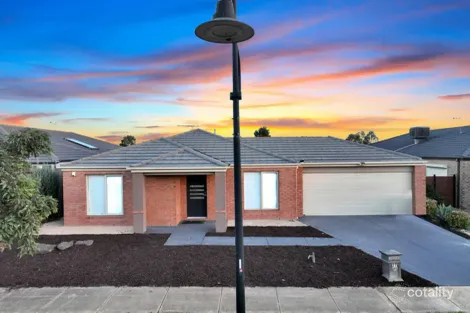 Property photo of 22 Snowsill Circuit Point Cook VIC 3030