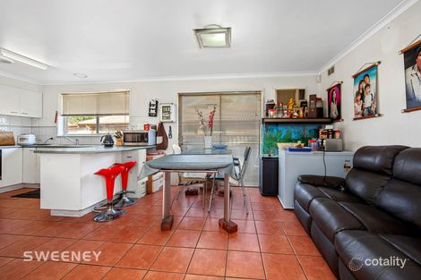 Property photo of 6 Tarana Crescent Kings Park VIC 3021