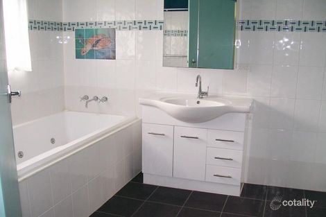 Property photo of 19 Bay Road Coconuts QLD 4860