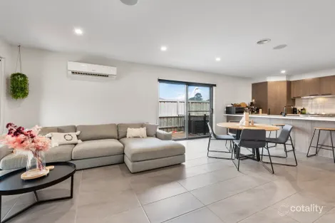 Property photo of 10 Alexandro Grove Hastings VIC 3915