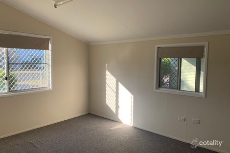 Property photo of 2 Burns Avenue Emerald QLD 4720