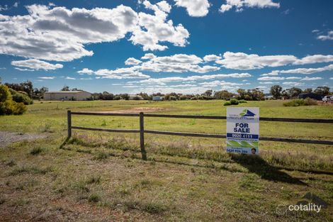 15 Sadler Way, Deepdale, WA 6532