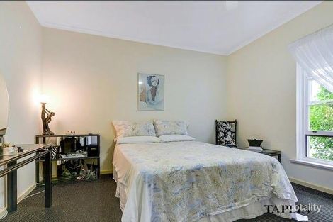 Property photo of 1/5 St Johns Row Glenelg SA 5045