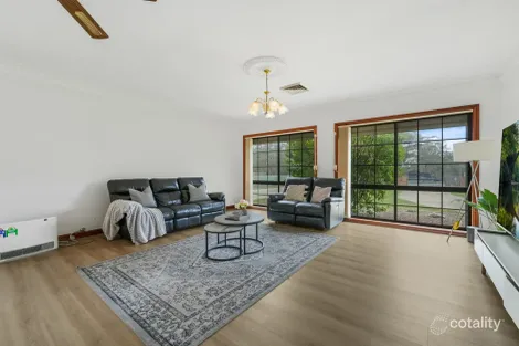 Property photo of 42 Eagleview Road Minto NSW 2566
