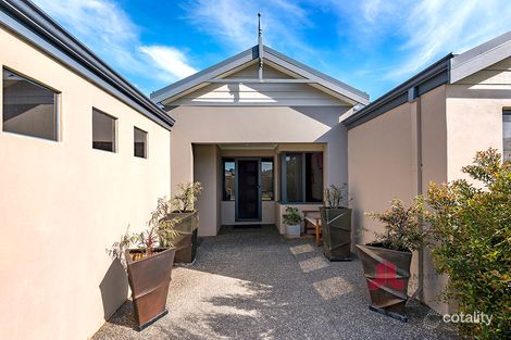 Property photo of 4 Charnley Vista Millbridge WA 6232
