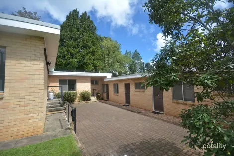 2/15 Birdwood Ave, Katoomba, NSW 2780