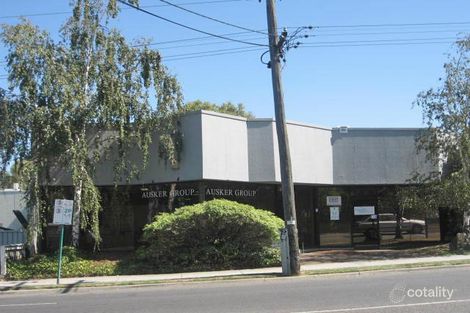 2/1401 Burke Rd, Kew East, VIC 3102