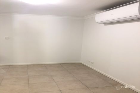 8 Ryrie Ct, Park Ridge, QLD 4125