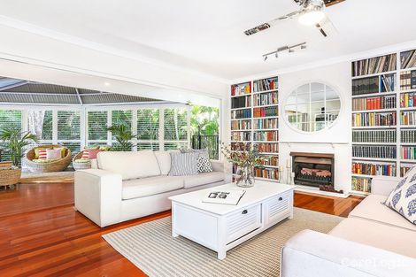 Property photo of 11 Isles Road Indooroopilly QLD 4068