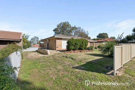 Property photo of 75 Grove Road Lesmurdie WA 6076
