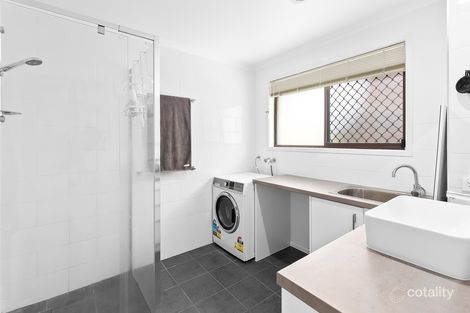 Property photo of 3/142 Surf Parade Broadbeach QLD 4218