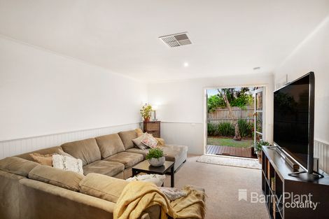 Property photo of 79 Landscape Drive Mooroolbark VIC 3138