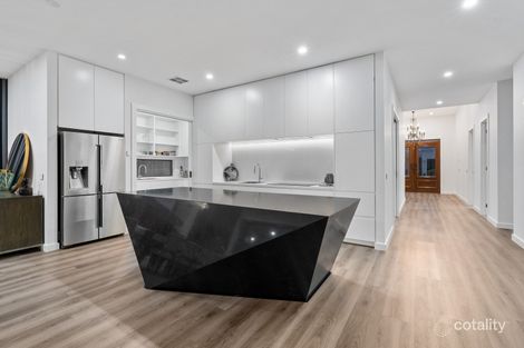 Property photo of 16 Shearer Way Aintree VIC 3336