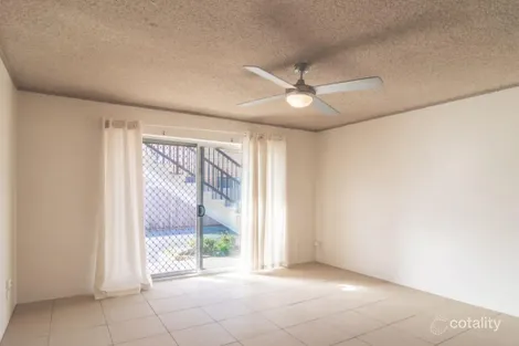 Property photo of 1/37 Middle Street Labrador QLD 4215