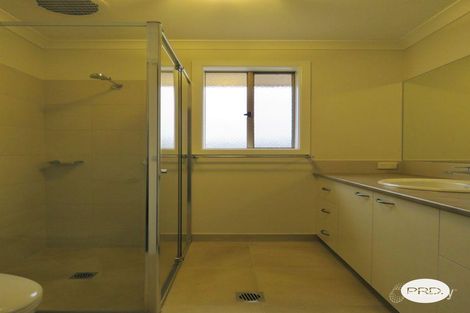 Property photo of 9 Wintersun Parade Bandiana VIC 3691