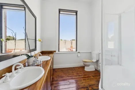 Property photo of 153A Manifold Street Camperdown VIC 3260