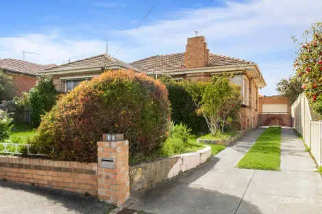 Property photo of 30 Reynolds Parade Pascoe Vale South VIC 3044