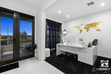 Property photo of 11 Pilatus Crescent Point Cook VIC 3030