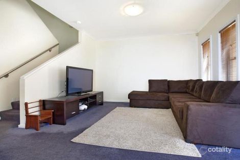 Property photo of 13/20 Continua Court Wattle Grove NSW 2173