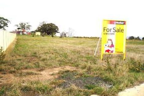 Property photo of 19 Sports Avenue Kilmore VIC 3764