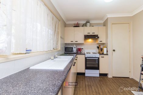 Property photo of 63 Haldham Crescent Regents Park QLD 4118