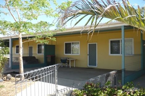 2/11 Bligh St, The Gap, QLD 4825