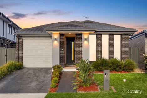 19 CALEDONIA CRES, MELONBA, NSW 2765