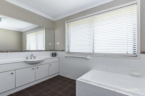 Property photo of 77 Forbes Crescent Heddon Greta NSW 2321
