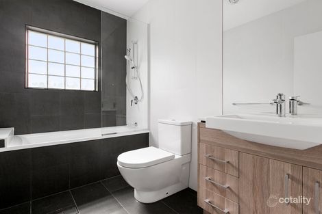 Property photo of 1/49 Northcliffe Street Murarrie QLD 4172