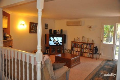 Property photo of 70 McRae Street Hillvue NSW 2340