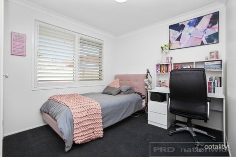 Property photo of 15 Coburn Circuit Metford NSW 2323