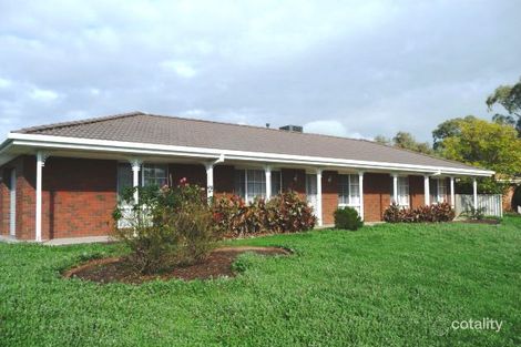 Property photo of 13 Howqua Circuit West Wodonga VIC 3690