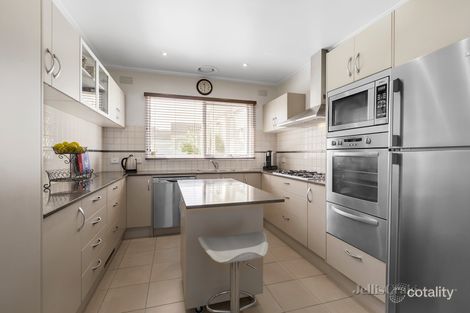 Property photo of 2/30-32 Scott Grove Glen Iris VIC 3146