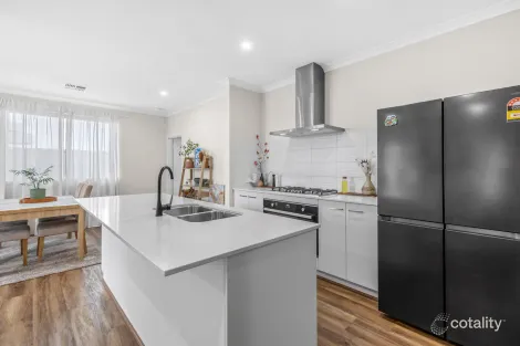 Property photo of 22 Slipstream Road Brabham WA 6055