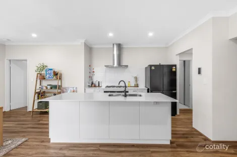 Property photo of 22 Slipstream Road Brabham WA 6055