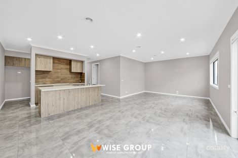 32 Hunt Way, Pakenham, VIC 3810