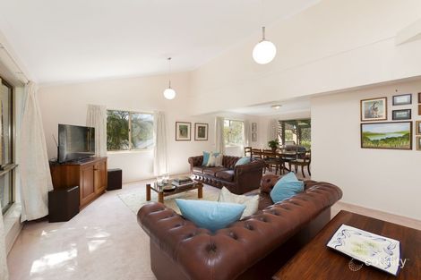 Property photo of 11 Camborne Place Chapel Hill QLD 4069