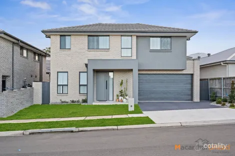 Property photo of 7 Rymill Crescent Gledswood Hills NSW 2557