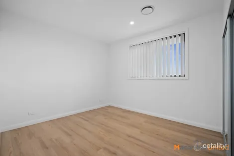 Property photo of 7 Rymill Crescent Gledswood Hills NSW 2557