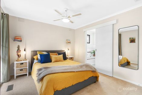 Property photo of 23 Ashcombe Drive Ringwood VIC 3134