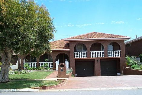 11 Sheldrake St, Stirling, WA 6021