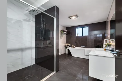 Property photo of 41 Ardennes Avenue Edmondson Park NSW 2174