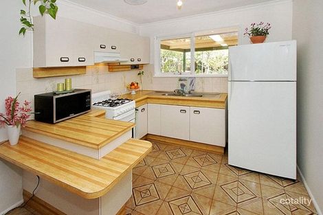 Property photo of 10 Bickley Avenue Thomastown VIC 3074