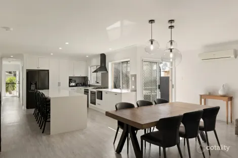 Property photo of 35 Highbridge Circuit Carseldine QLD 4034