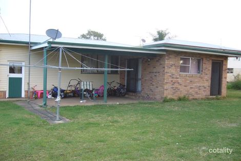 Property photo of 27 Skinner Street Gatton QLD 4343