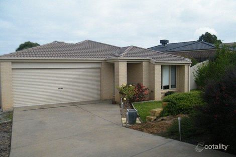 22 Kensington Sq, Drouin, VIC 3818